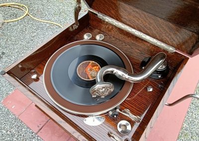 1930 His Masters Voice Table Grand Gramophone Player HMV 130A - ca59051a 6936 4e96 a937 759a57a10ce3